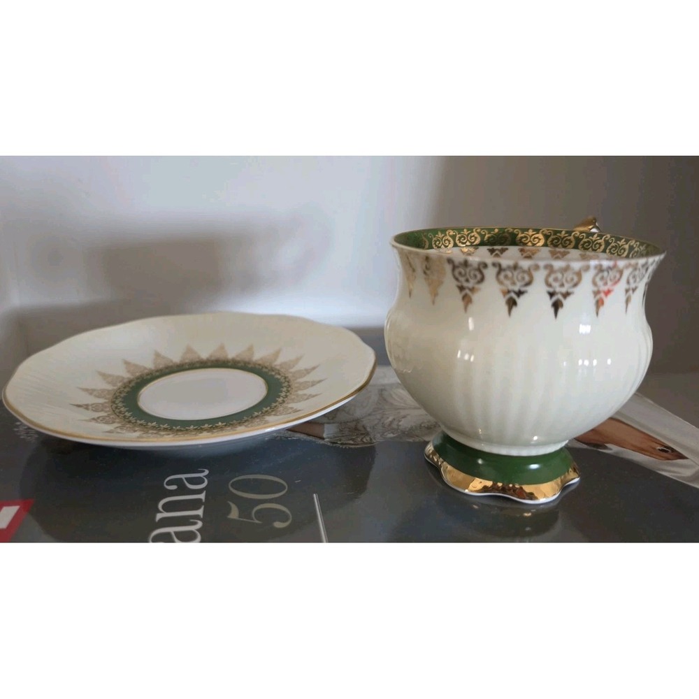Rare VTG Rosina China Company Teacup Saucer Green Gold Grandmacore Cottagecore - Picture 5 of 8